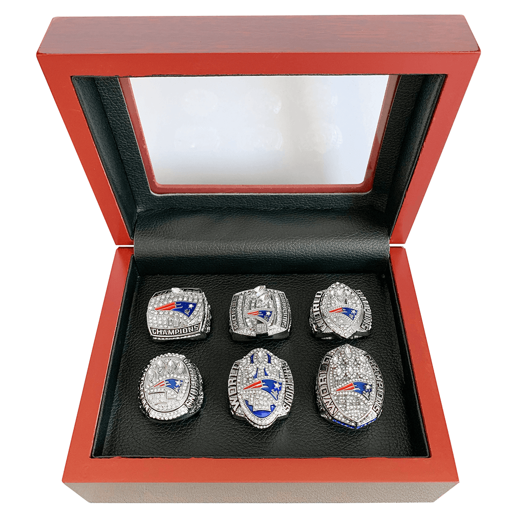 New England Patriots Championship Ring Set,With Wooden Display Box