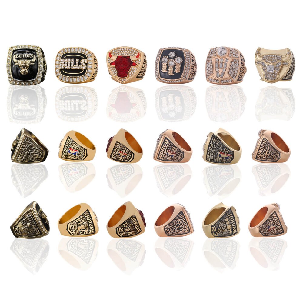 Chicago Bulls Championship Ring Set,With Wooden Display Box
